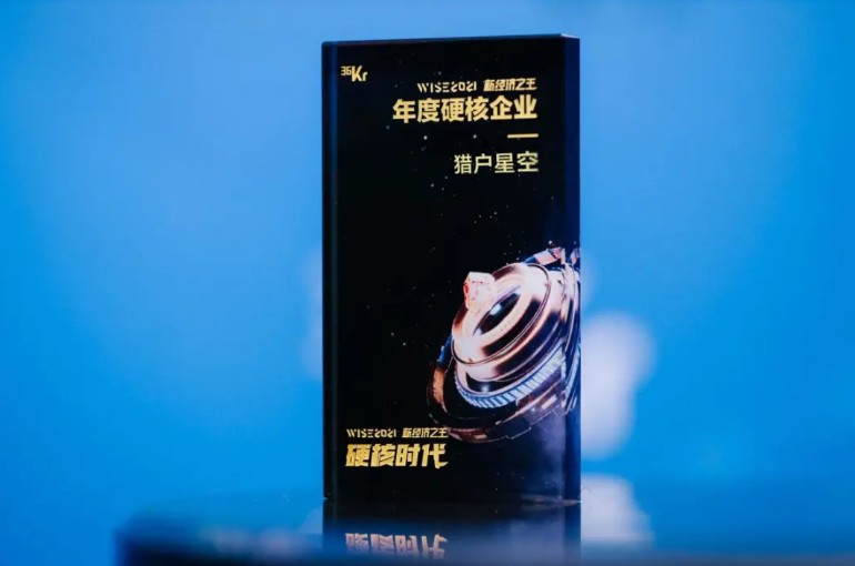 Իǿ