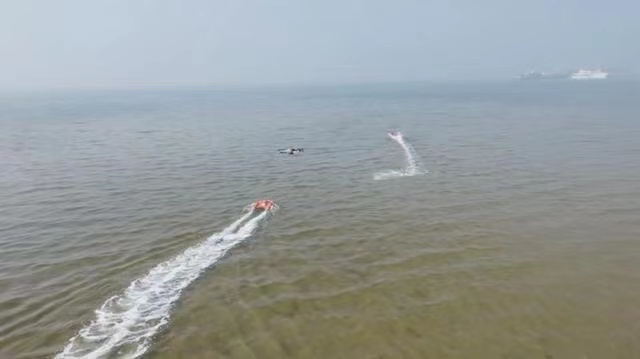 3名游客被困海上，无人机+救生机器人出动！